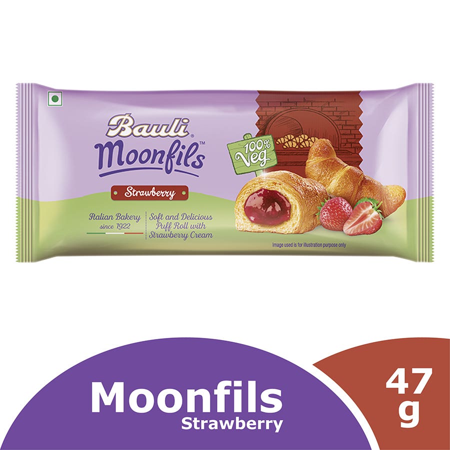 Bauli Moonfills Strawberry Croissant Veg Packet 47G